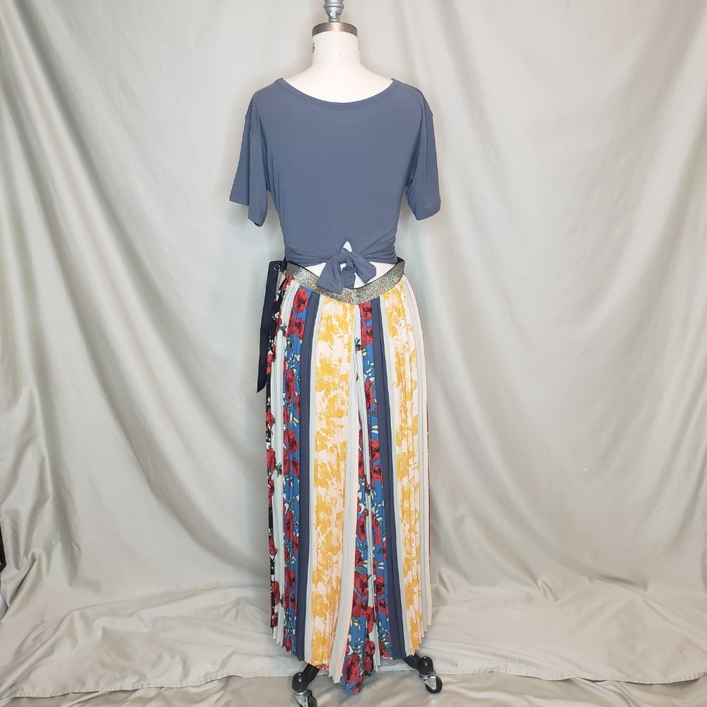 ⚘HOST PICK⚘Anthropologie Pleated Wide Leg Floral Pants - Picture 3 of 9